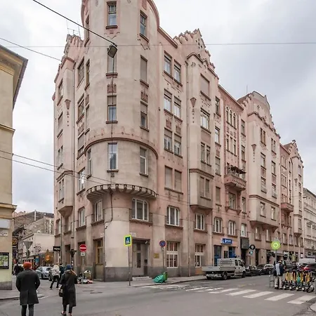 Extrem Central New Studio Budapest Exterior photo